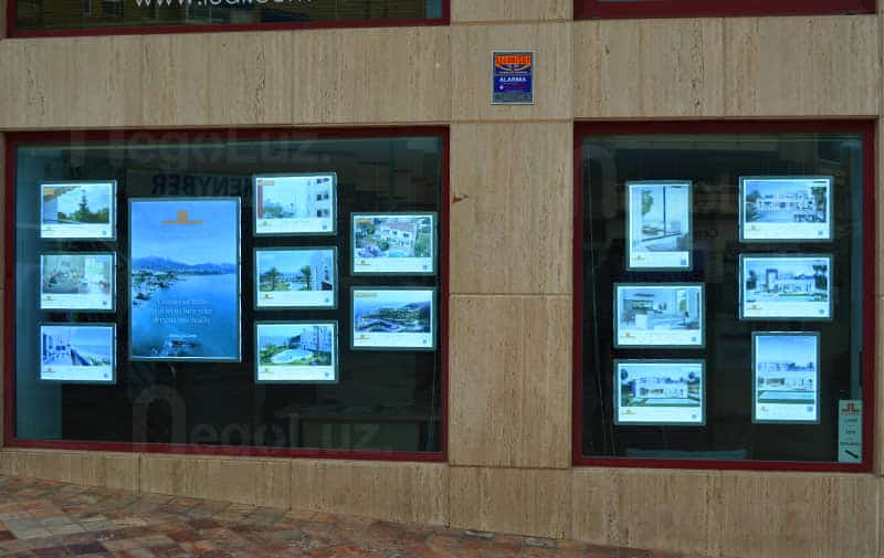 estate broker backlit displays